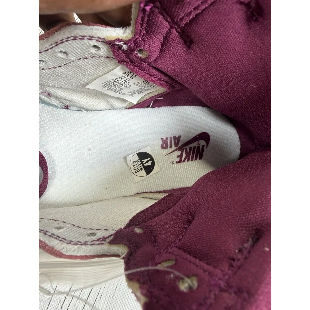 Nike Air Jordan 1 Retro High OG GS High Top Bordeaux/White/Silver 4Y 575441-611